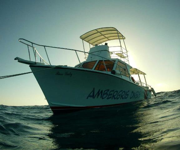 סן פדרו Ambergris Divers Resort מראה חיצוני תמונה